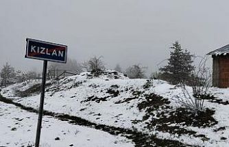 Yüksek kesimler beyaza büründü
