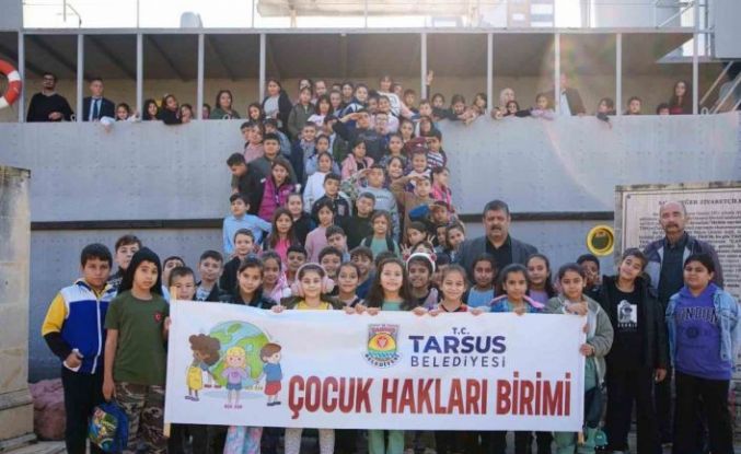 Tarsus’ta çocuklar haklarını eğlenerek öğrendi