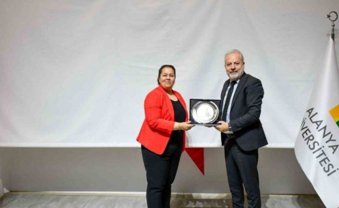 Alanya Üniversitesi’nde "Doğanın İzinde" zirvesi
