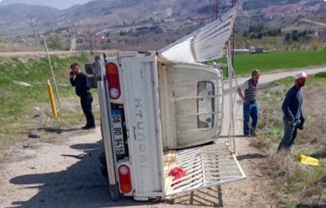 Ayaş’ta trafik kazası: 2 yaralı