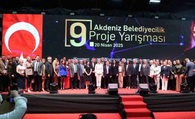 Belediyeciliğin kalbi Antalya’da attı