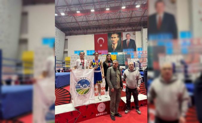Büyükşehir sporcusundan gururlandıran başarı