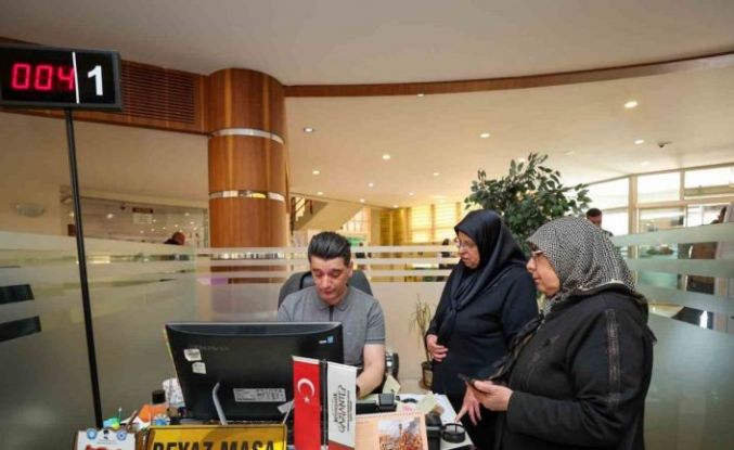 Büyükşehir’in Umre projesine yoğun ilgi