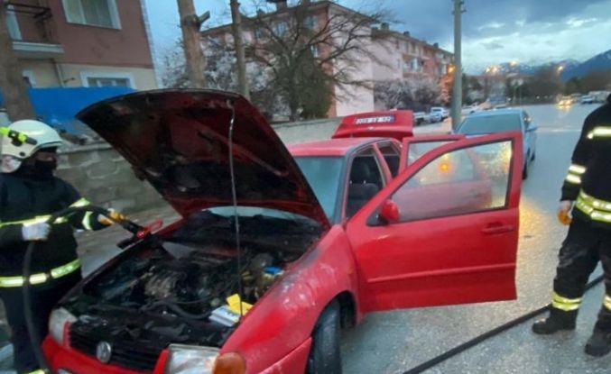 Erzincan’da araç yangını
