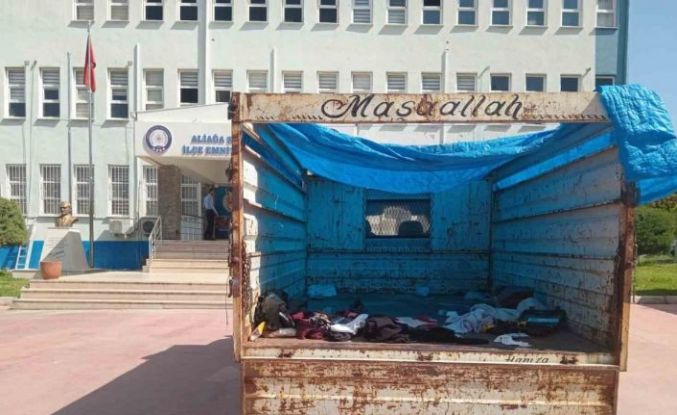 Göçmen kaçakçısı 24 göçmenle yakalandı