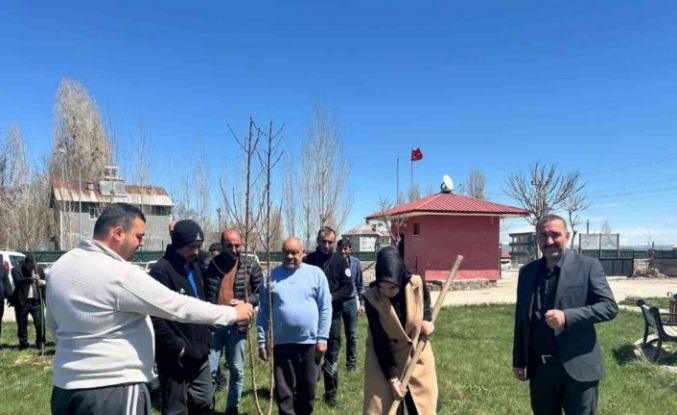 Hasköy’de fidan dikimi etkinliği gerçekleştirildi