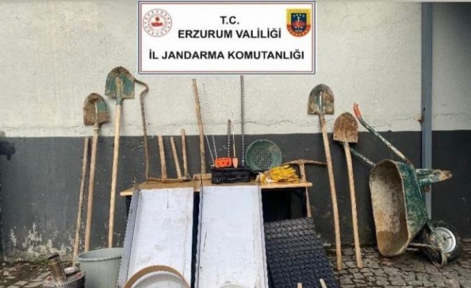 Jandarmadan kaçak kazı operasyonu