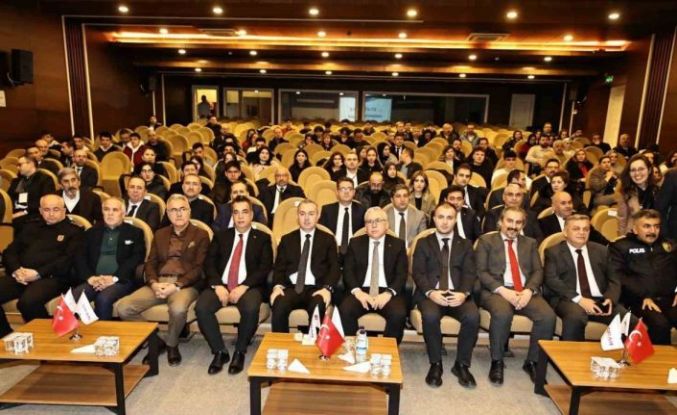 Özdemir: "Sihirli kelimemiz girişimcilik"
