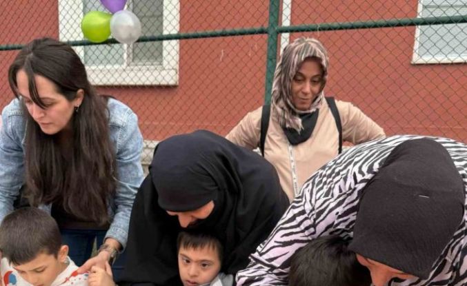 Özel çocuklar gönüllerince eğlendi