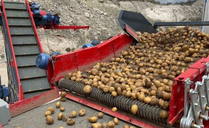 Patatesin toprakla buluşma yolculuğu başladı